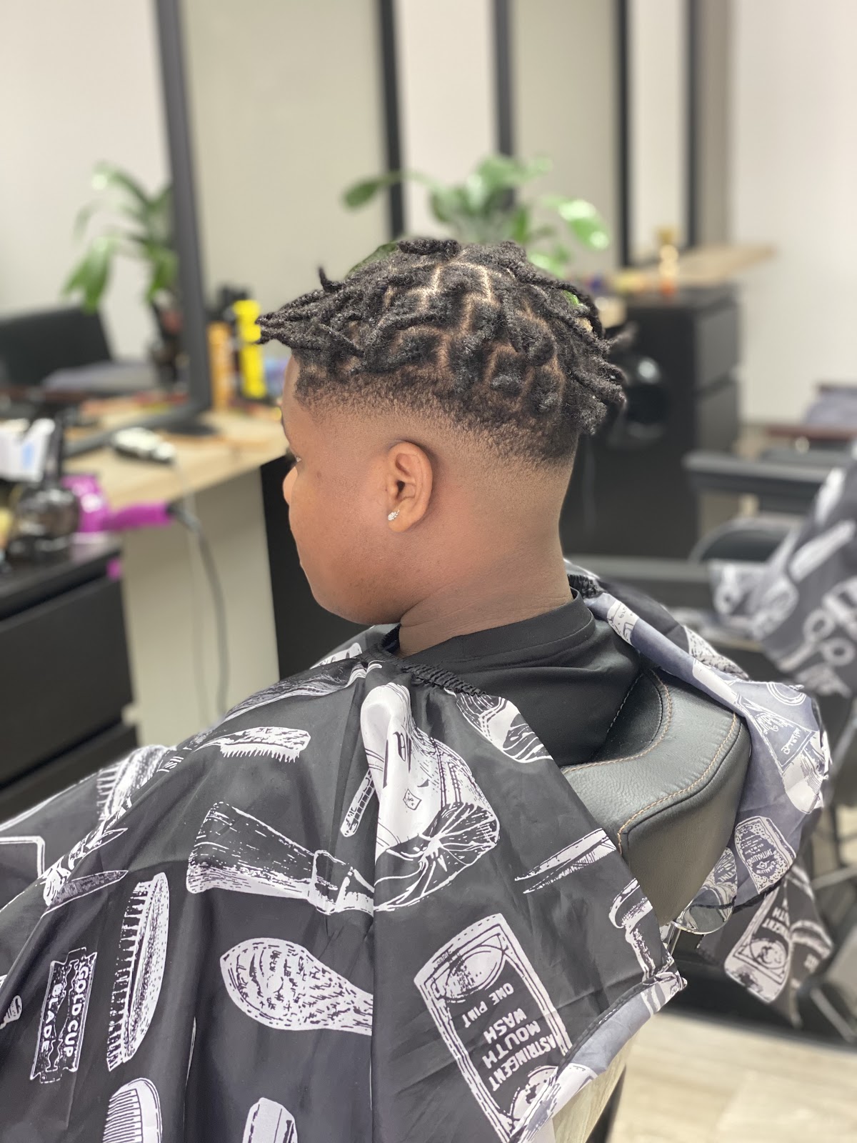 Omerbella Barber & Beauty💈