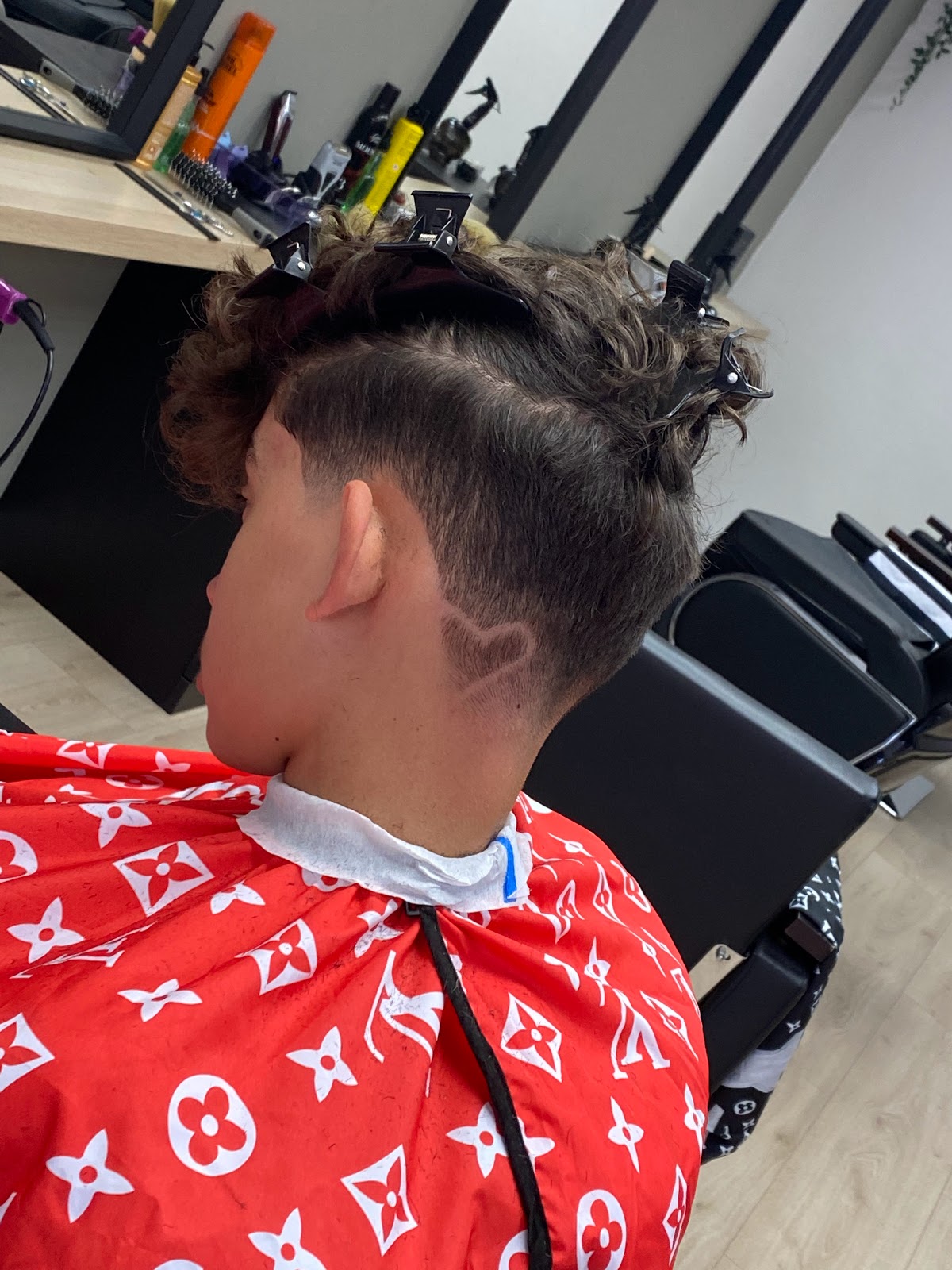 Omerbella Barber & Beauty💈